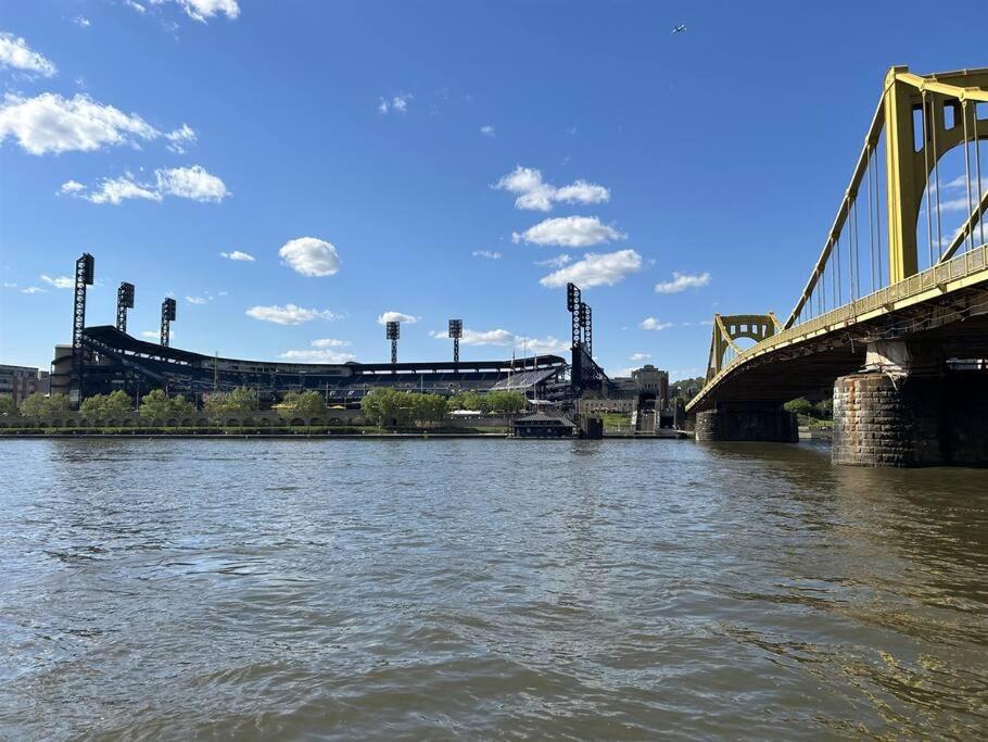 Sprawling Stadium Views Wonderful Location 24-7 Parking Gym Lounge Pittsburgh Eksteriør billede