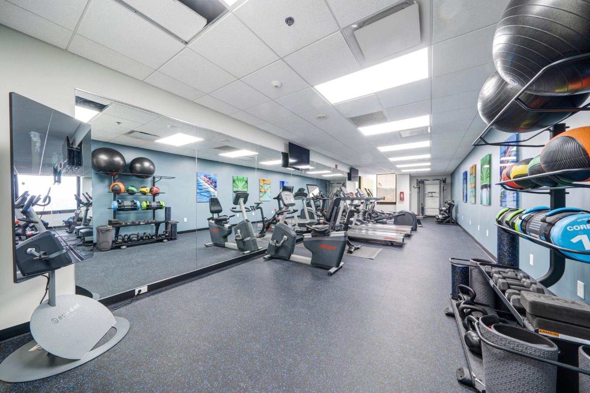 Sprawling Stadium Views Wonderful Location 24-7 Parking Gym Lounge Pittsburgh Eksteriør billede